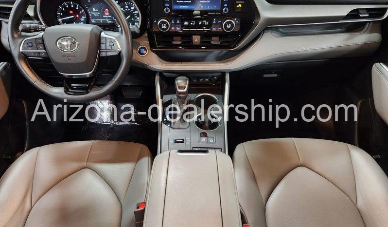 2020 Toyota Highlander XLE full