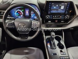 2021 Toyota Highlander Hybrid LE full