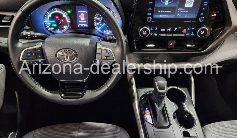 2021 Toyota Highlander Hybrid LE full