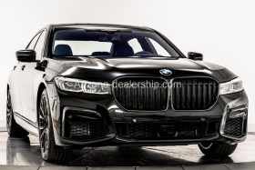 2022 BMW M760i xDrive