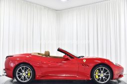 2014 Ferrari California full