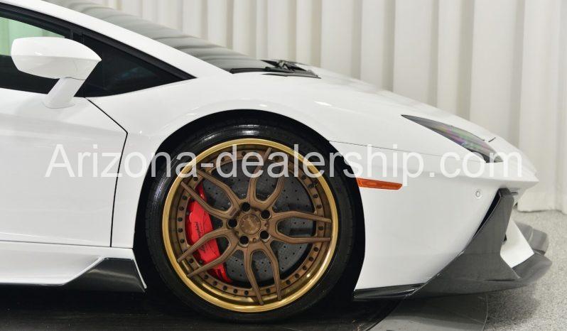 2015 Lamborghini Aventador LP 700-4 full