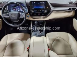 2021 Toyota Highlander XLE full