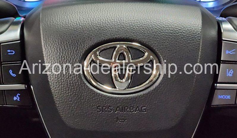 2021 Toyota Highlander Hybrid LE full