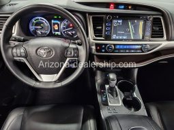 2019 Toyota Highlander Hybrid XLE full