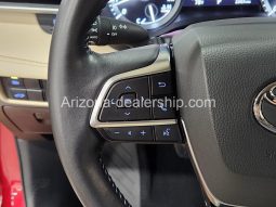 2021 Toyota Highlander XLE full