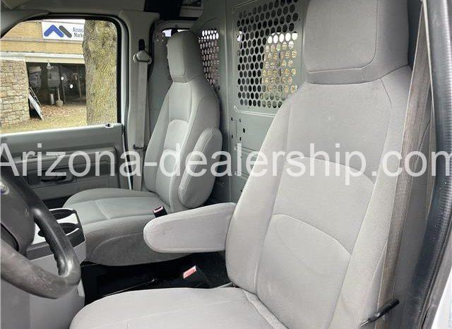 2010 Ford Econoline Cargo Van E250 Commercial full