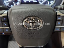 2021 Toyota Highlander XLE full