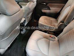 2022 Toyota Highlander XLE full