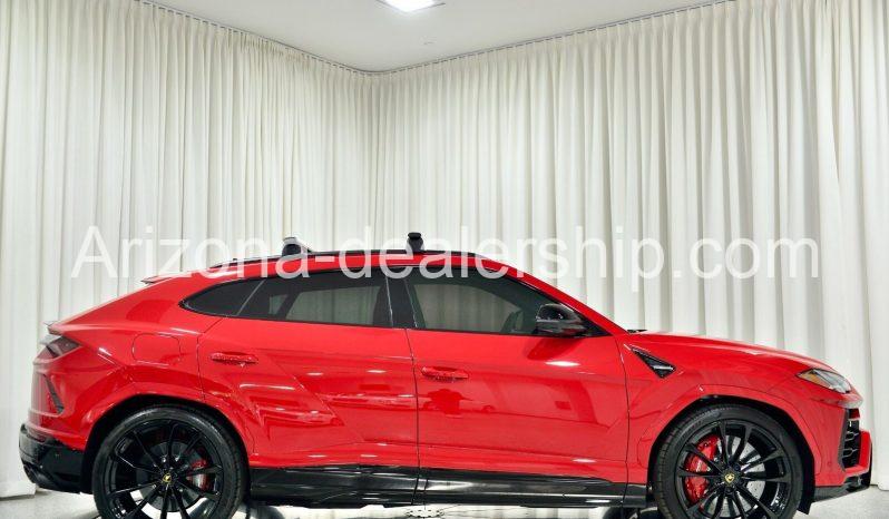 2022 Lamborghini Urus full