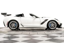 2019 Chevrolet Corvette ZR1 3ZR full