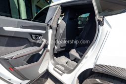 2019 Lamborghini Urus full