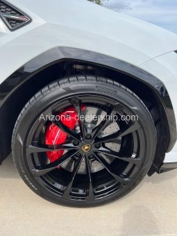 2022 Lamborghini Urus full