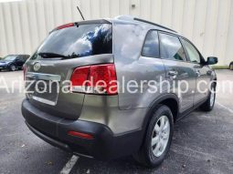 2013 Kia Sorento LX Sport Utility 4D full