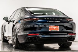 2020 Porsche Panamera Turbo S E-Hybrid full