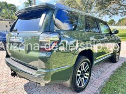 Toyota 4Runner Green with 162 Miles full