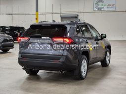 2020 Toyota RAV4 XLE full