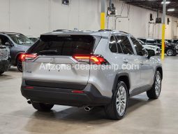 2020 Toyota RAV4 XLE Premium full