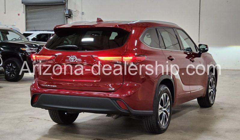 2021 Toyota Highlander XLE full