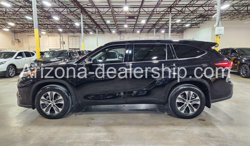 2021 Toyota Highlander XLE full