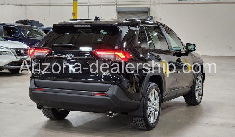 2021 Toyota RAV4 XLE Premium full