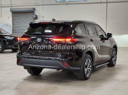 2022 Toyota Highlander XLE full