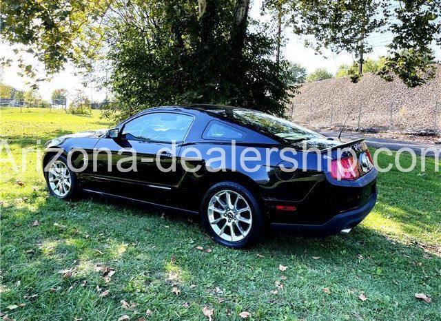 2011 Ford Mustang V6 Premium full