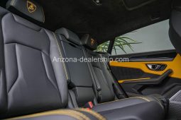 2021 Lamborghini Urus full