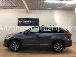 2018 Toyota Highlander XLE full