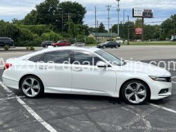 2019 Honda Accord Touring Sedan 4D full