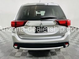 2018 Mitsubishi Outlander ES full