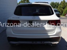 2022 Mercedes-Benz GLC GLC 300 full