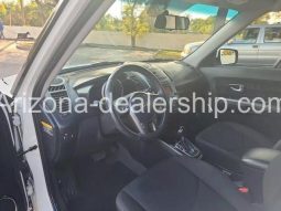 2012 Kia Soul + Wagon 4D full