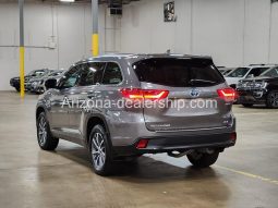 2019 Toyota Highlander Hybrid XLE full