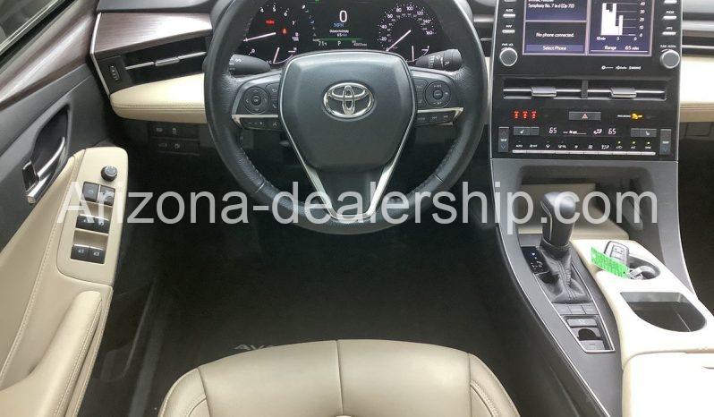 2020 Toyota Avalon XLE full