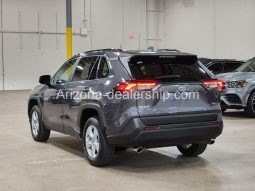 2020 Toyota RAV4 XLE full