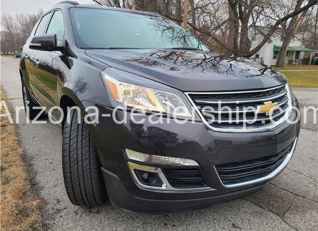 2017 Chevrolet Traverse LT full