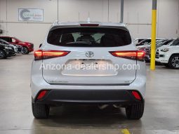 2022 Toyota Highlander XLE full