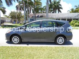 2012 Toyota Prius V full