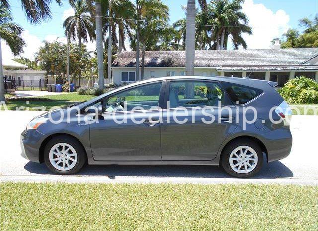 2012 Toyota Prius V full