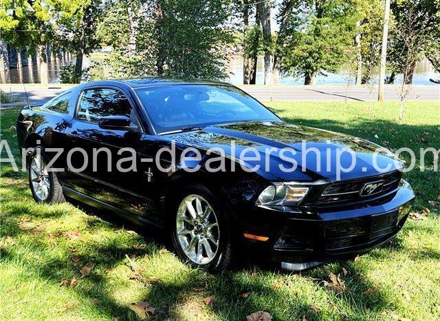 2011 Ford Mustang V6 Premium full