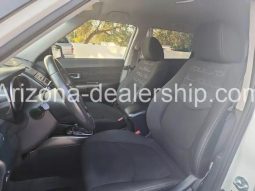 2012 Kia Soul + Wagon 4D full