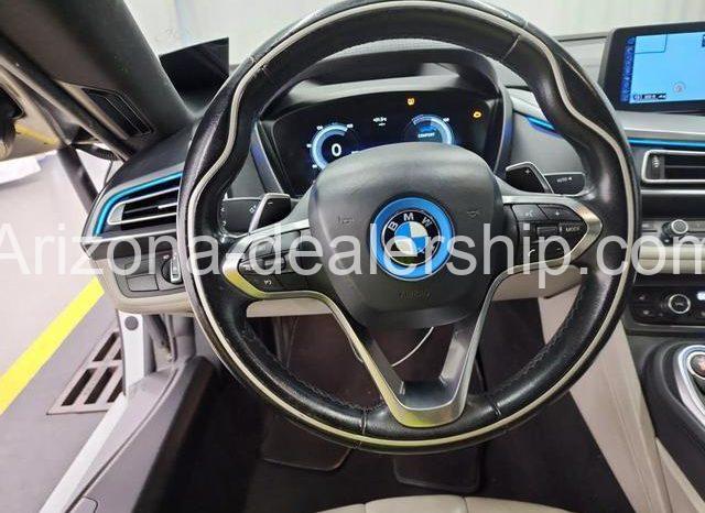 2015 BMW i8 Coupe 2D full