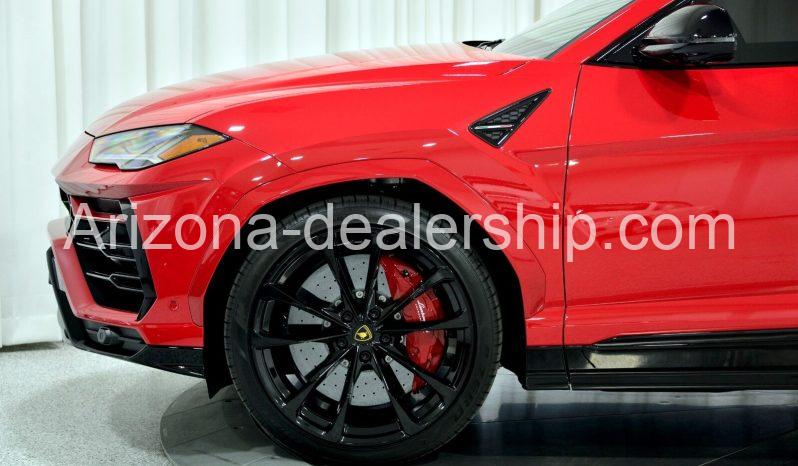 2022 Lamborghini Urus full