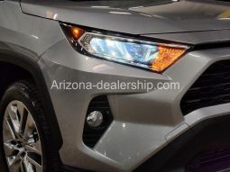 2020 Toyota RAV4 XLE Premium full