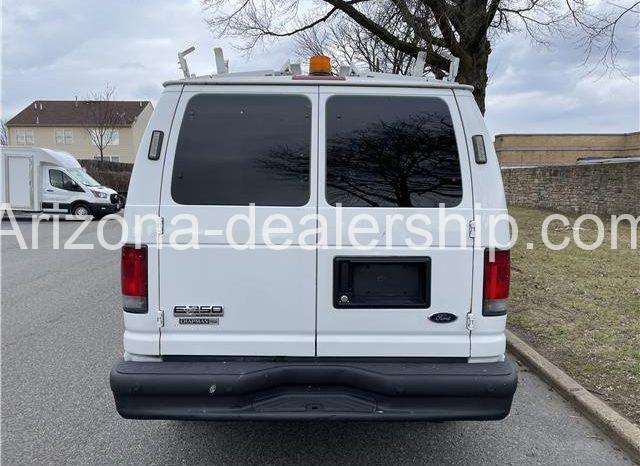 2010 Ford Econoline Cargo Van E250 Commercial full