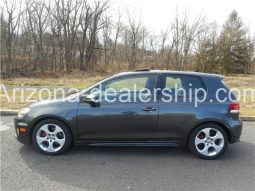 2010 Volkswagen Golf full