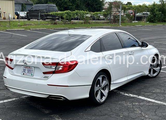 2019 Honda Accord Touring Sedan 4D full