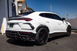 2019 Lamborghini Urus full