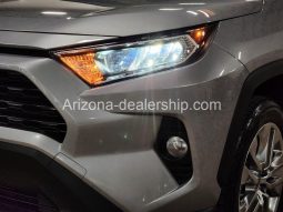 2020 Toyota RAV4 XLE Premium full